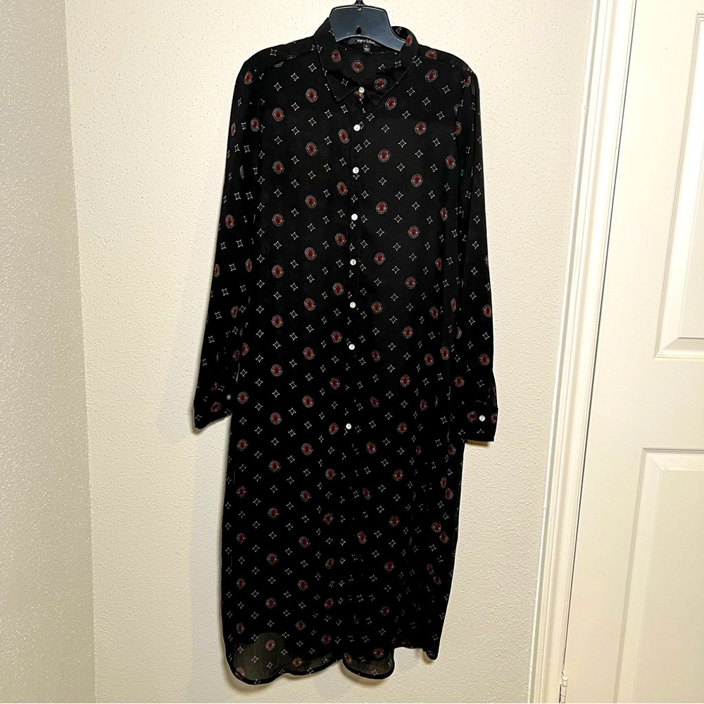 New Look Sz Large Sheer Button Up Collar Shirt Dress Black with Pattern & Slits